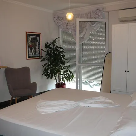 Apartamento Emerald By Adore,