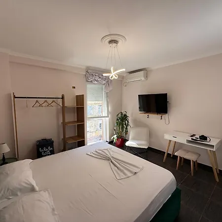 Emerald By Adore, Apartamento