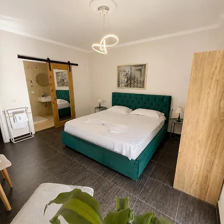 Emerald By Adore, Apartamento *